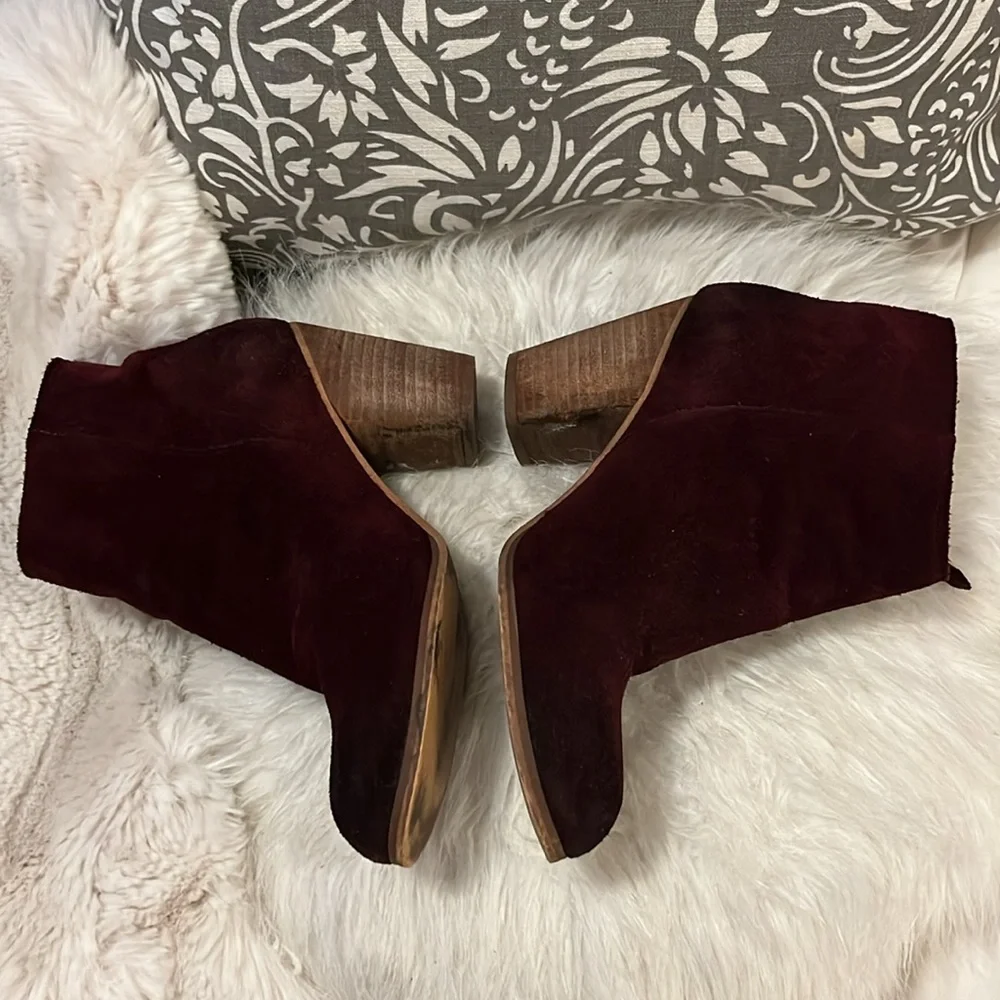 BP Bugundy Maroon Merlot Red Suede Leather Ankle Boots Booties Sz 7
